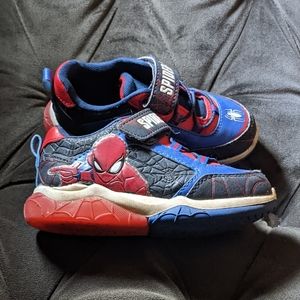 ⭐ SPIDERMAN Light up Marvel Sneakers